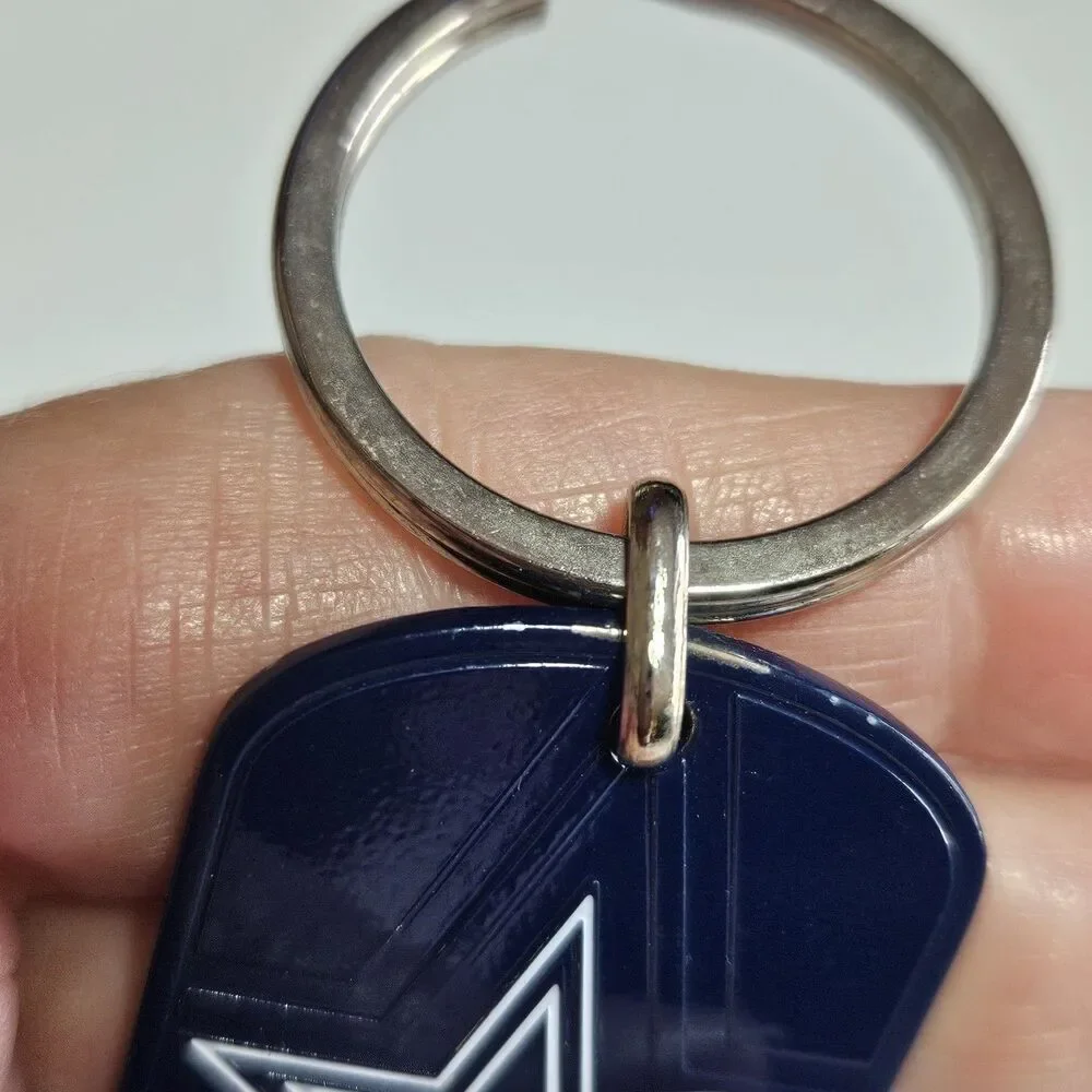 Dallas Cowboys NFL Football Keychain Backpack Pull Navy Blue Silver Tone